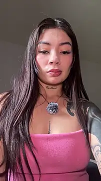Snapshot of Roxanne_08 chatting on 05.05.26 Roxanne 08 online show from 05.05.26