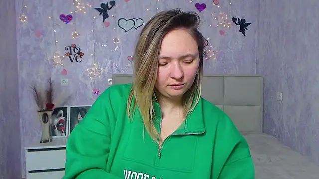 SallyVerda online show from 02.24.25