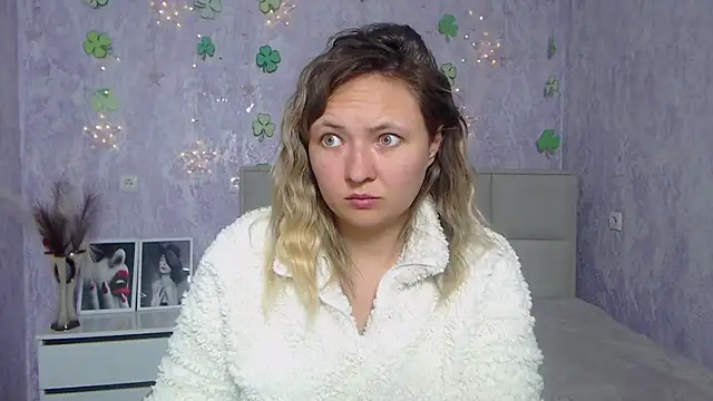 SallyVerda online show from 03.18.25