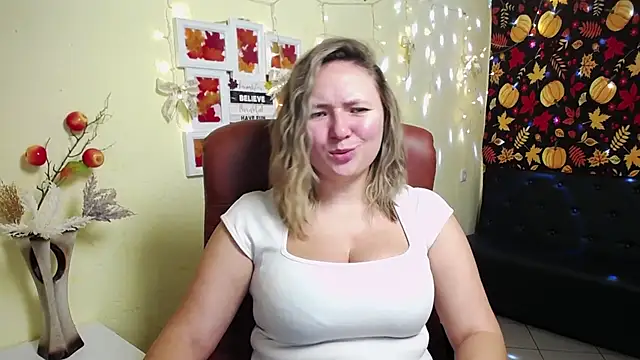 SallyVerda online show from 11.25.25