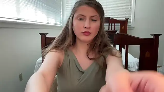 YUMIandbigWOLF online show from 03.12.26