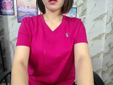 Love bug15 online show from 03.15.25