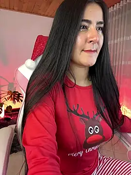 Snapshot of Violetta_kim1 chatting on 12.18.24 Violetta kim1 online show from 12.18.24