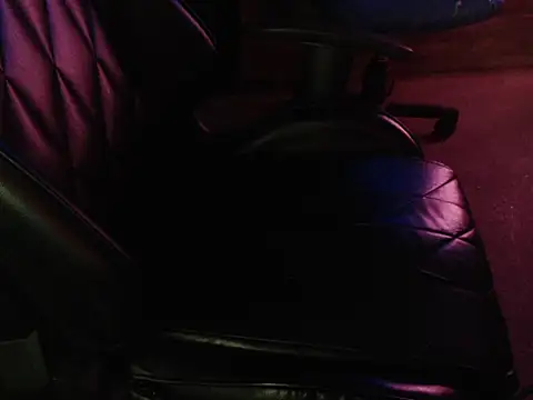 Snapshot of papitosolo33 chatting on 01.17.25 papitosolo33 online show from 01.17.25