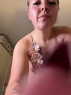 xxcurvyjessiexx online show from 11.03.25