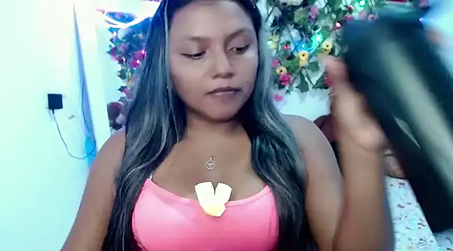 Snapshot of sexysusan4you chatting on 01.14.25 sexysusan4you online show from 01.14.25