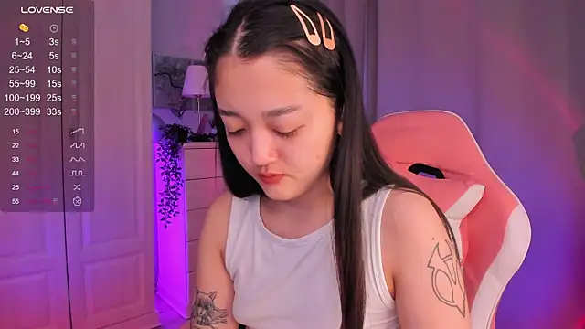 FreyaRaya online show from 12.26.24