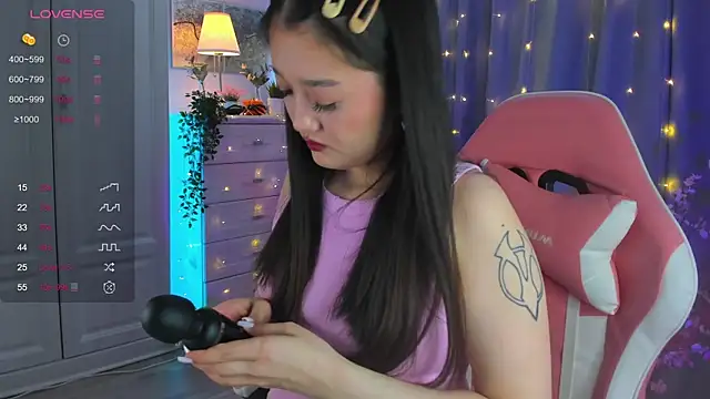 FreyaRaya online show from 03.21.25