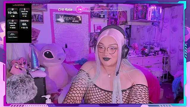 Snapshot of MegariaB chatting on 02.14.25 MegariaB online show from 02.14.25