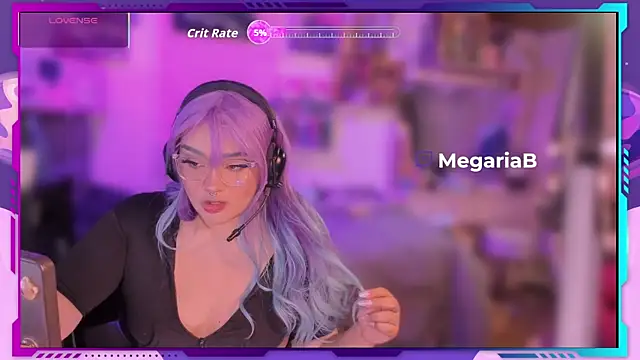 Snapshot of MegariaB chatting on 12.02.25 MegariaB online show from 12.02.25