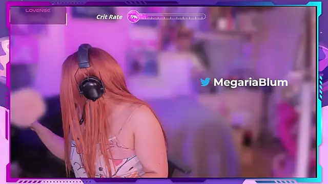 Snapshot of MegariaB chatting on 12.18.25 MegariaB online show from 12.18.25