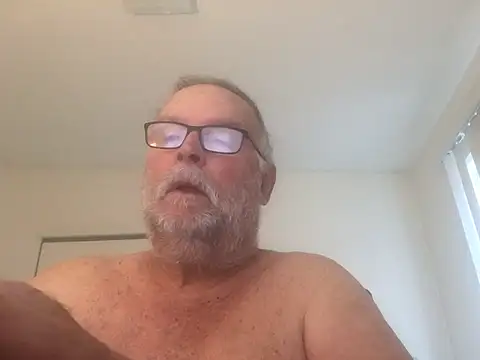 Snapshot of Drummajor chatting on 06.17.26 Drummajor online show from 06.17.26