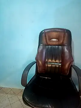 Snapshot of Dayna-36 chatting on 03.05.25 Dayna-36 online show from 03.05.25