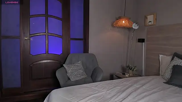 nayah   online show from 03.13.26