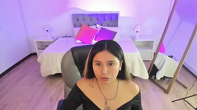  Natalie18 online show from 03.16.25