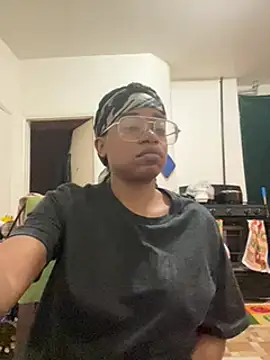 MommyConfident online show from 01.27.25