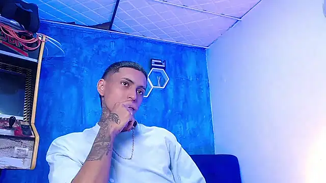 Liam lee online show from 02.10.25