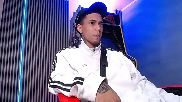 Liam lee online show from 03.18.25