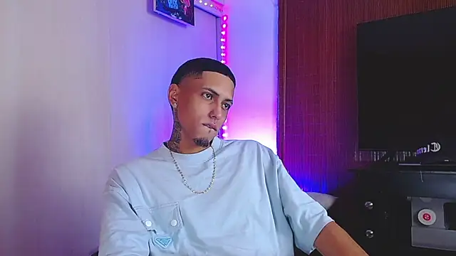 Liam lee online show from 11.28.25