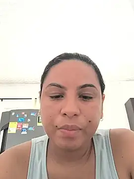 Snapshot of Francesca_ferrari chatting on 06.04.26 Francesca ferrari online show from 06.04.26