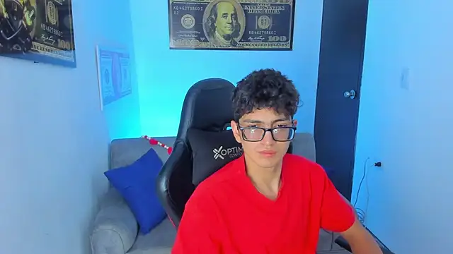 Snapshot of TylerWhite_ chatting on 02.15.25 TylerWhite online show from 02.15.25