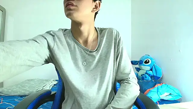 Snapshot of TylerWhite_ chatting on 03.19.25 TylerWhite online show from 03.19.25