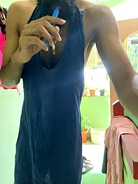 Snapshot of therawnomad chatting on 12.02.24 therawnomad online show from 12.02.24