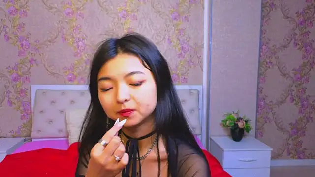 Shy Kira online show from 01.30.25