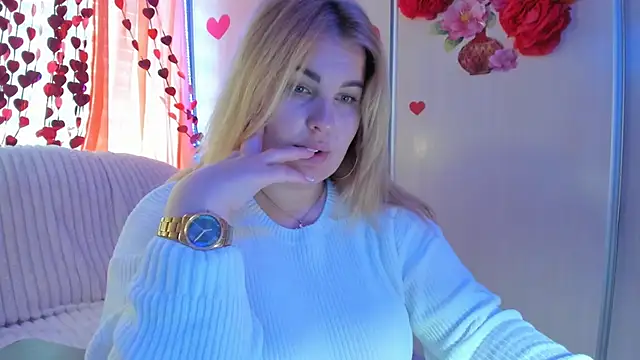 CoraSwon online show from 02.26.25