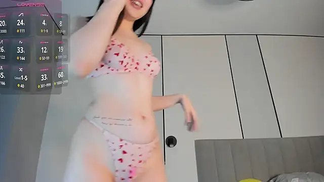 Snapshot of Naomi_52 chatting on 02.06.25 Naomi 52 online show from 02.06.25