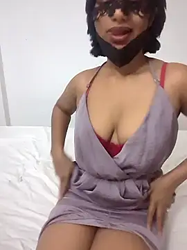 Snapshot of Sally_Anne_Jayasinghe chatting on 12.15.24 Sally Anne Jayasinghe online show from 12.15.24