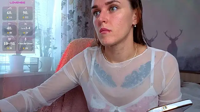 Snapshot of Bella__Swoon chatting on 06.24.26 Bella Swoon online show from 06.24.26
