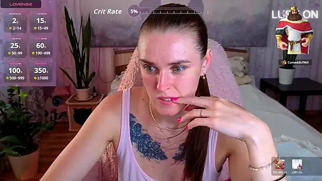 Snapshot of Bella__Swoon chatting on 07.07.26 Bella Swoon online show from 07.07.26