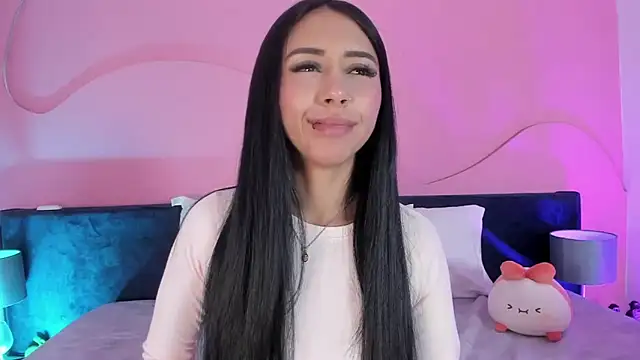 Alaia Manson online show from 11.14.25