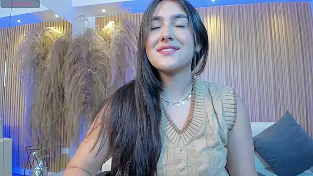 Snapshot of paulina_sweett_ chatting on 03.19.25 paulina sweett  online show from 03.19.25