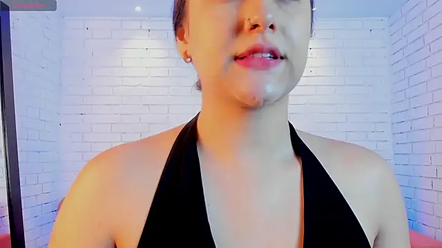 Snapshot of paulina_sweett_ chatting on 09.27.25 paulina sweett  online show from 09.27.25