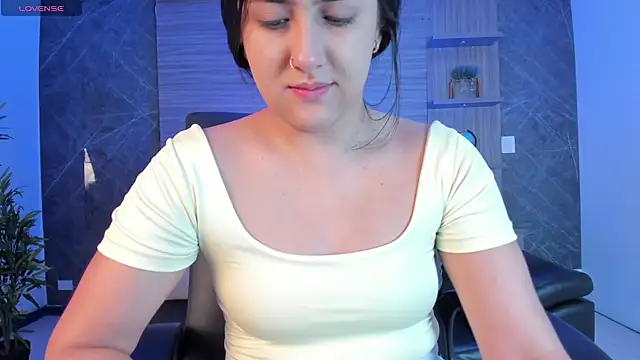 paulina sweett  online show from 01.15.26