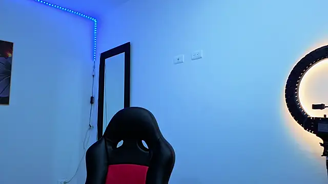 daniela xue online show from 03.21.26