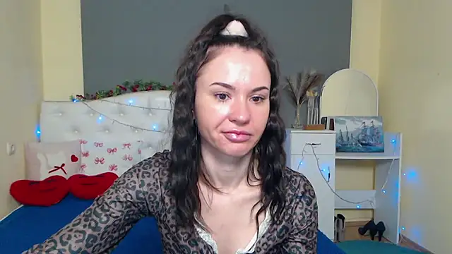 KaraCriegs online show from 01.15.26