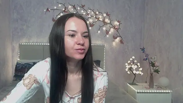 KaraCriegs online show from 03.07.26