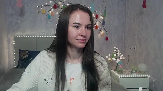 KaraCriegs online show from 04.10.26