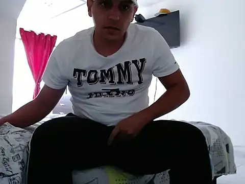 Snapshot of Bamban1419_ chatting on 09.13.25 Bamban1419  online show from 09.13.25