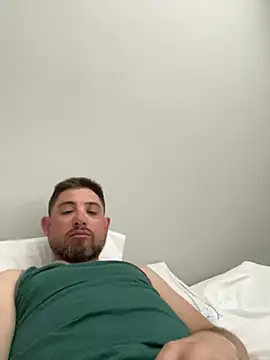 Snapshot of caliguy37 chatting on 03.14.25 caliguy37 online show from 03.14.25