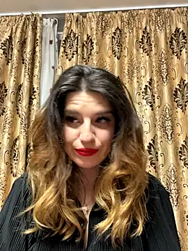 NadiraNoor online show from 11.09.25