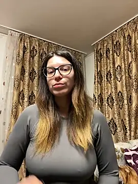 NadiraNoor online show from 02.06.26