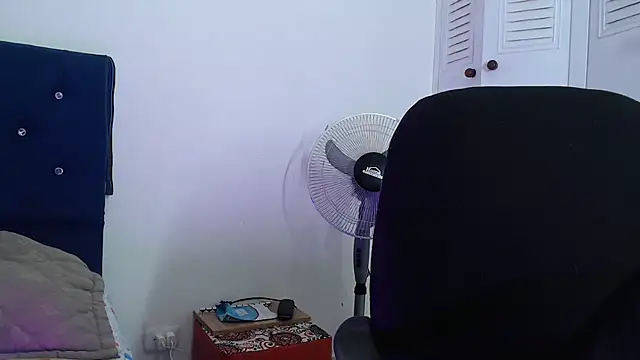 Chanel 87xxx online show from 02.20.25