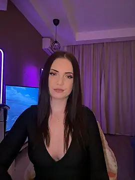 AvaGianna online show from 01.24.25