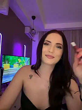 AvaGianna online show from 01.26.25