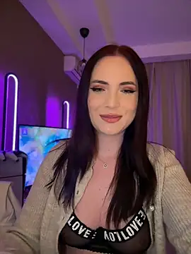 AvaGianna online show from 02.05.25