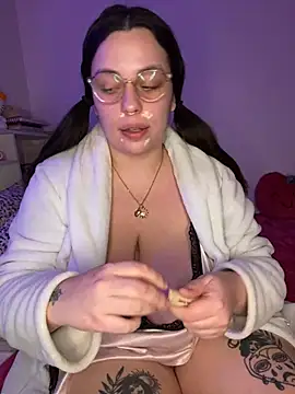 milkyhonybaby online show from 03.05.25